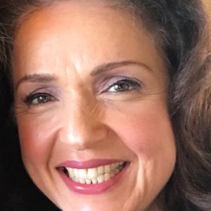 Meet your Posher, Deborah